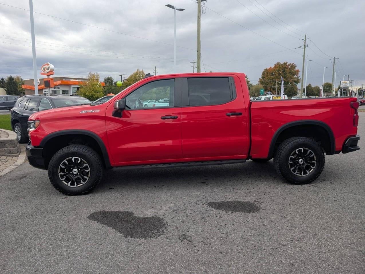 2023 Chevrolet Silverado 1500 Crew Cab Short Box 4-Wheel Drive ZR2 Photo