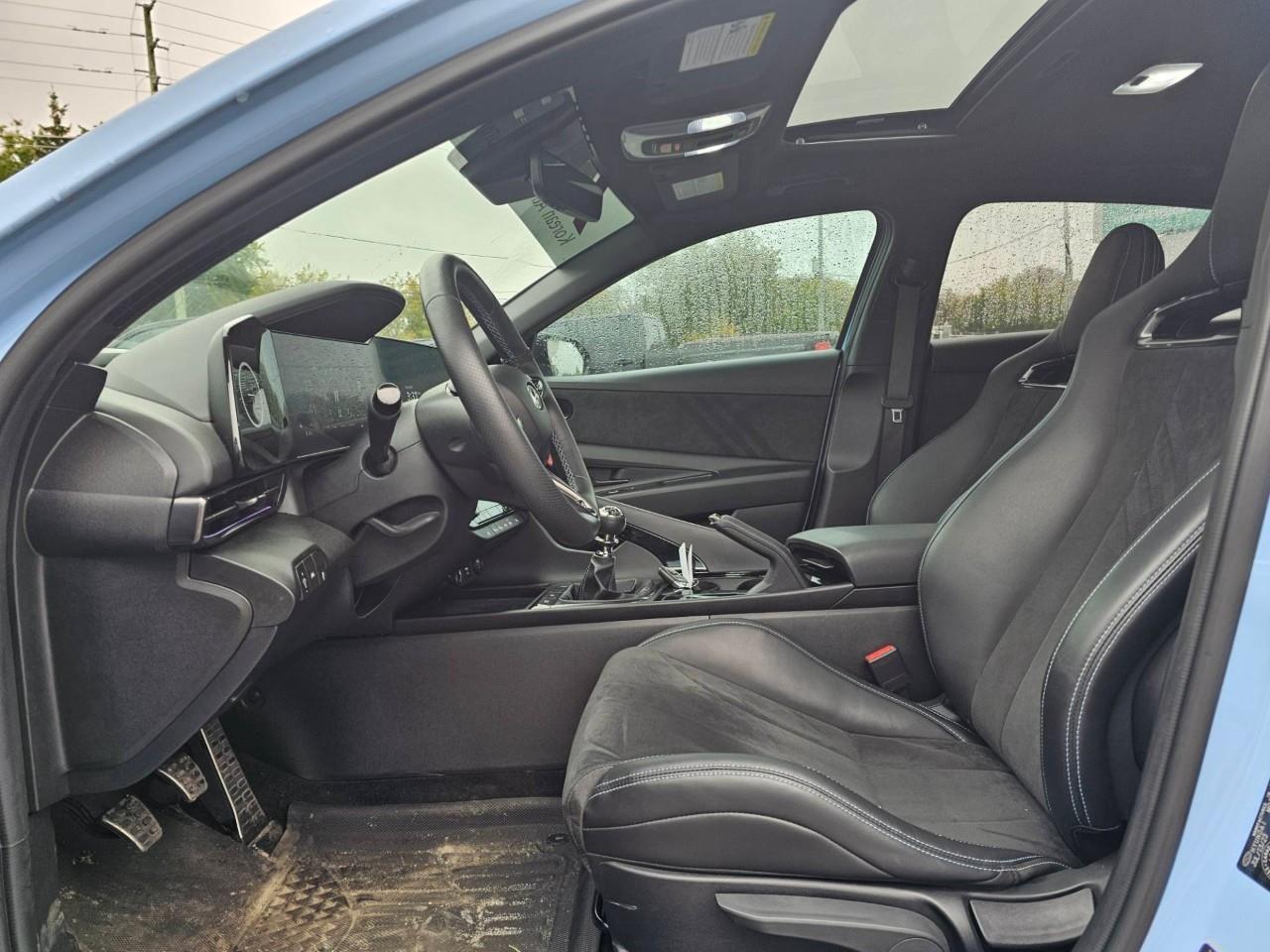 2023 Hyundai Elantra N Base 4dr Sedan Photo