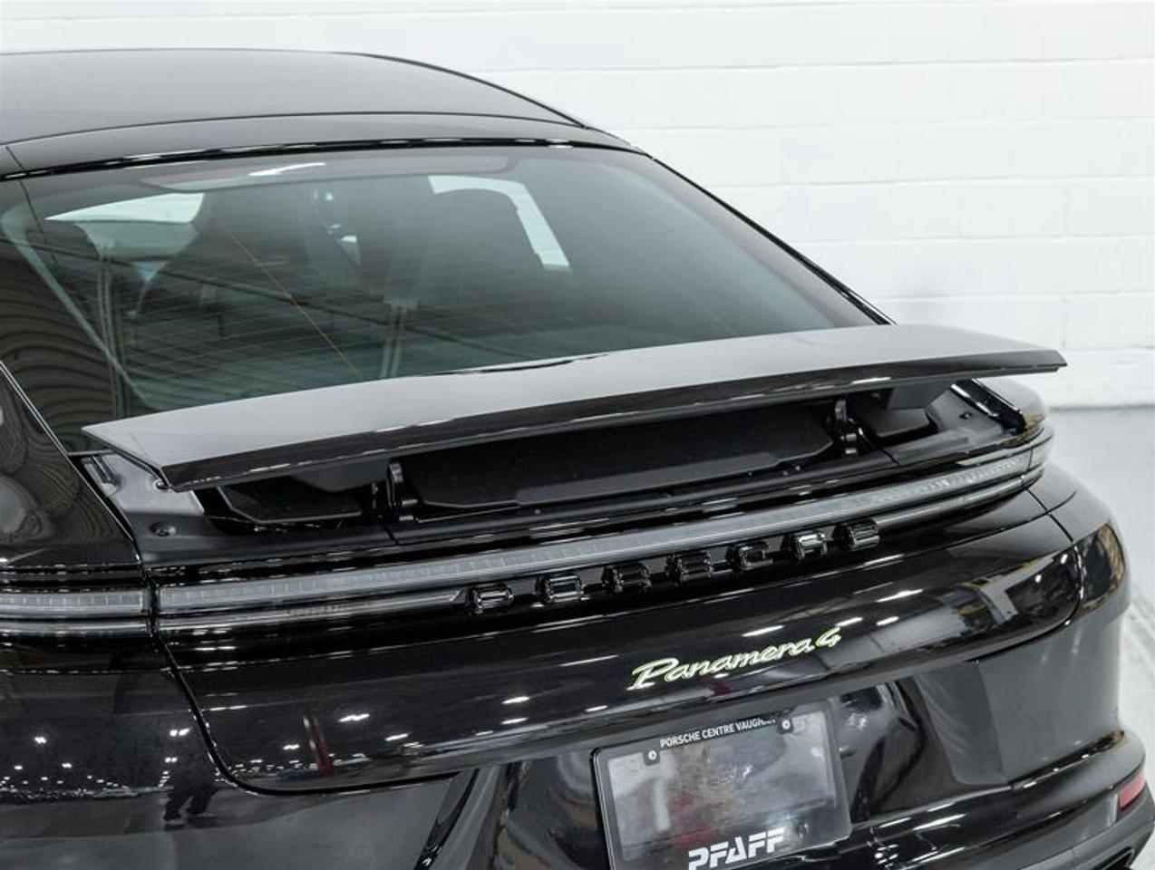 2026 Porsche Panamera  Photo