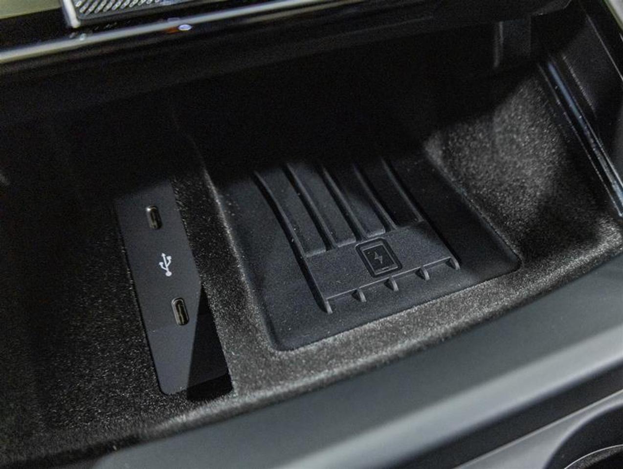 2026 Porsche Panamera  Photo