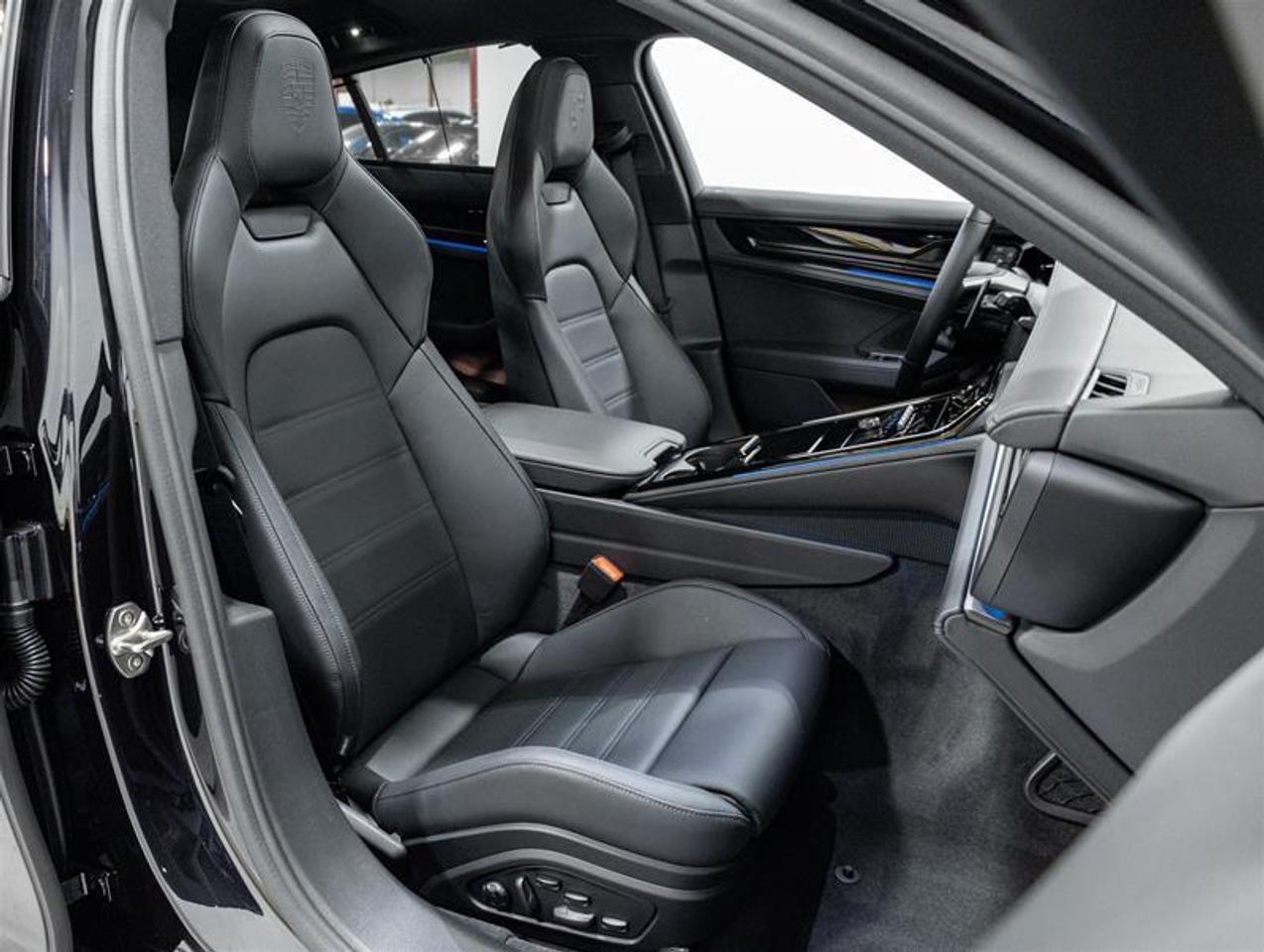 2026 Porsche Panamera  Photo