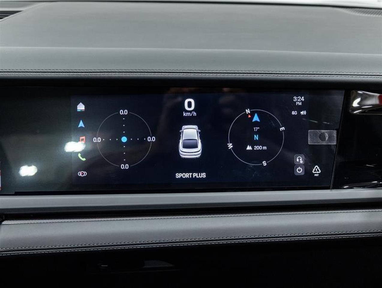 2026 Porsche Panamera  Photo