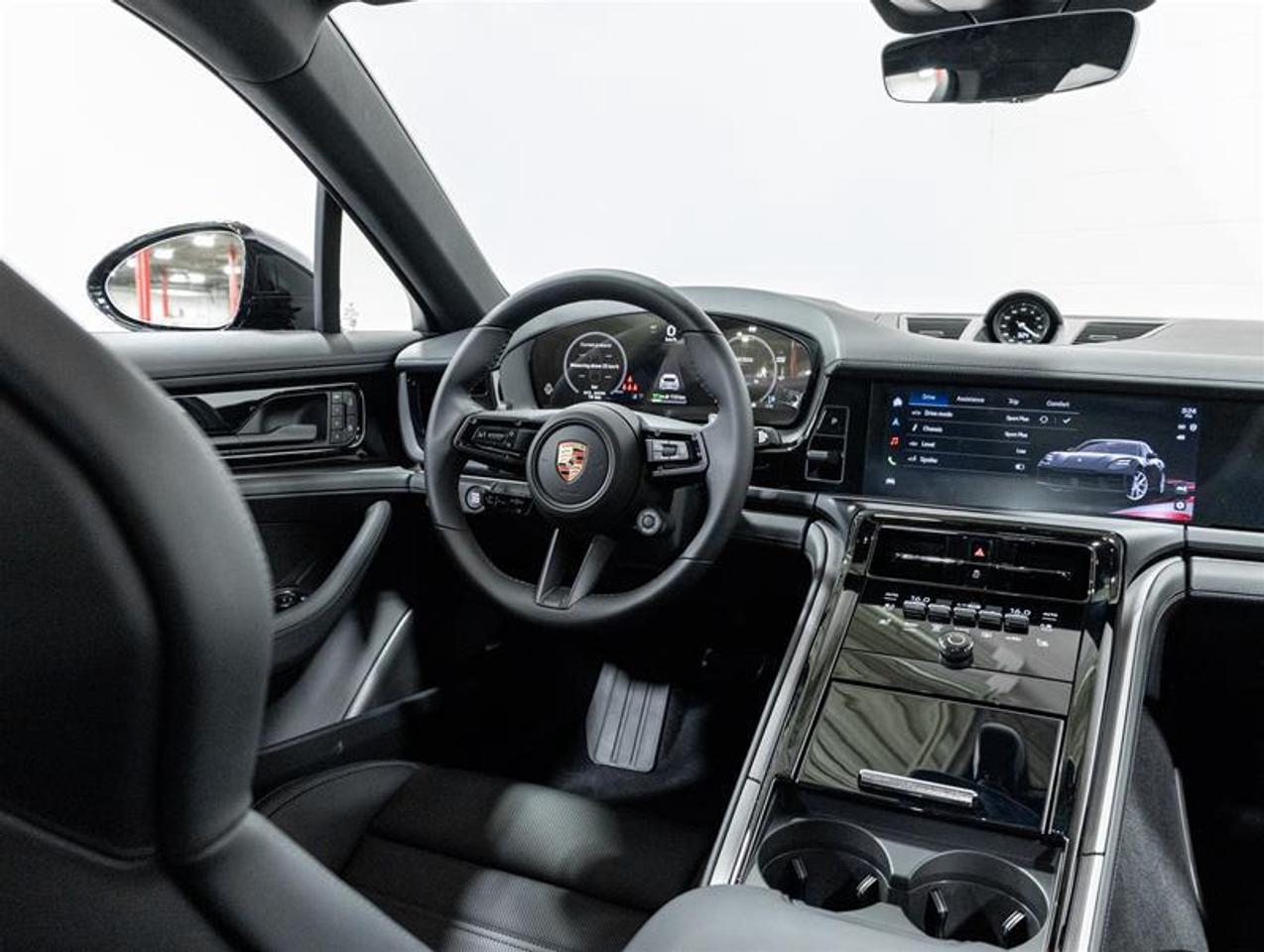 2026 Porsche Panamera  Photo