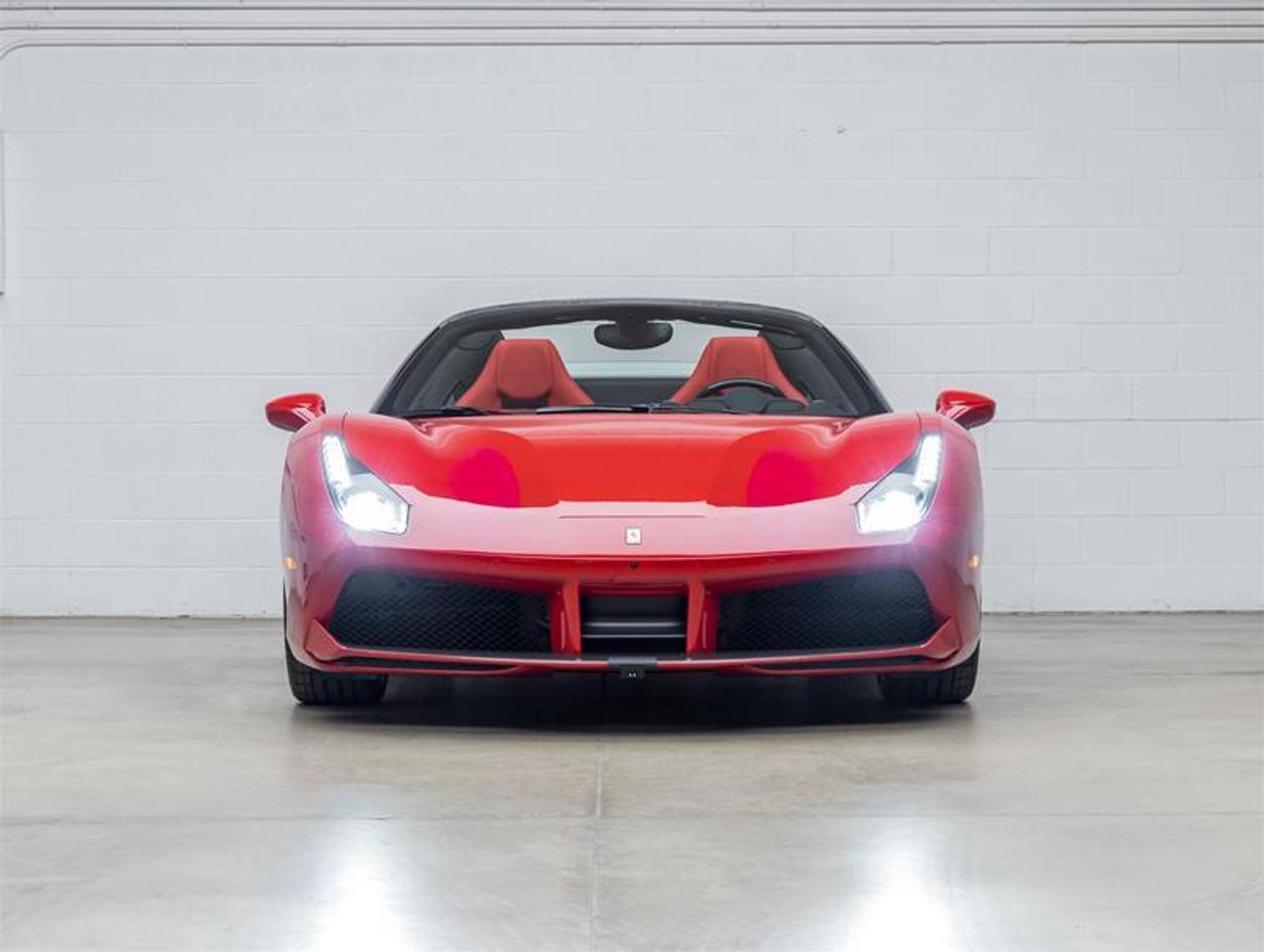 2019 Ferrari 488  Photo2