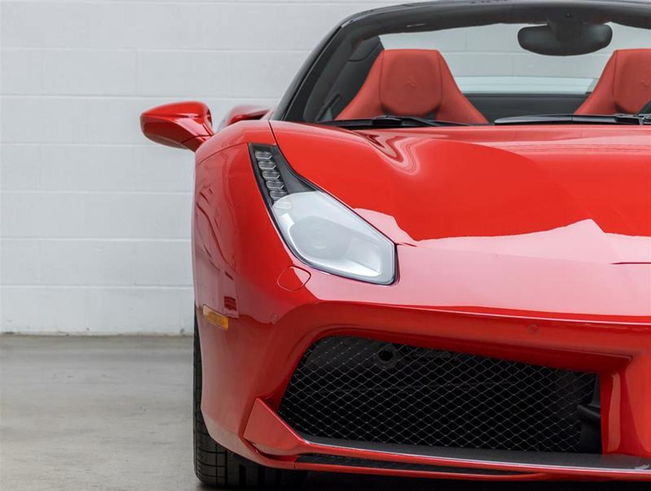 2019 Ferrari 488  Photo3