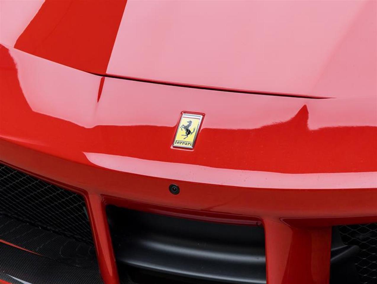 2019 Ferrari 488  Photo