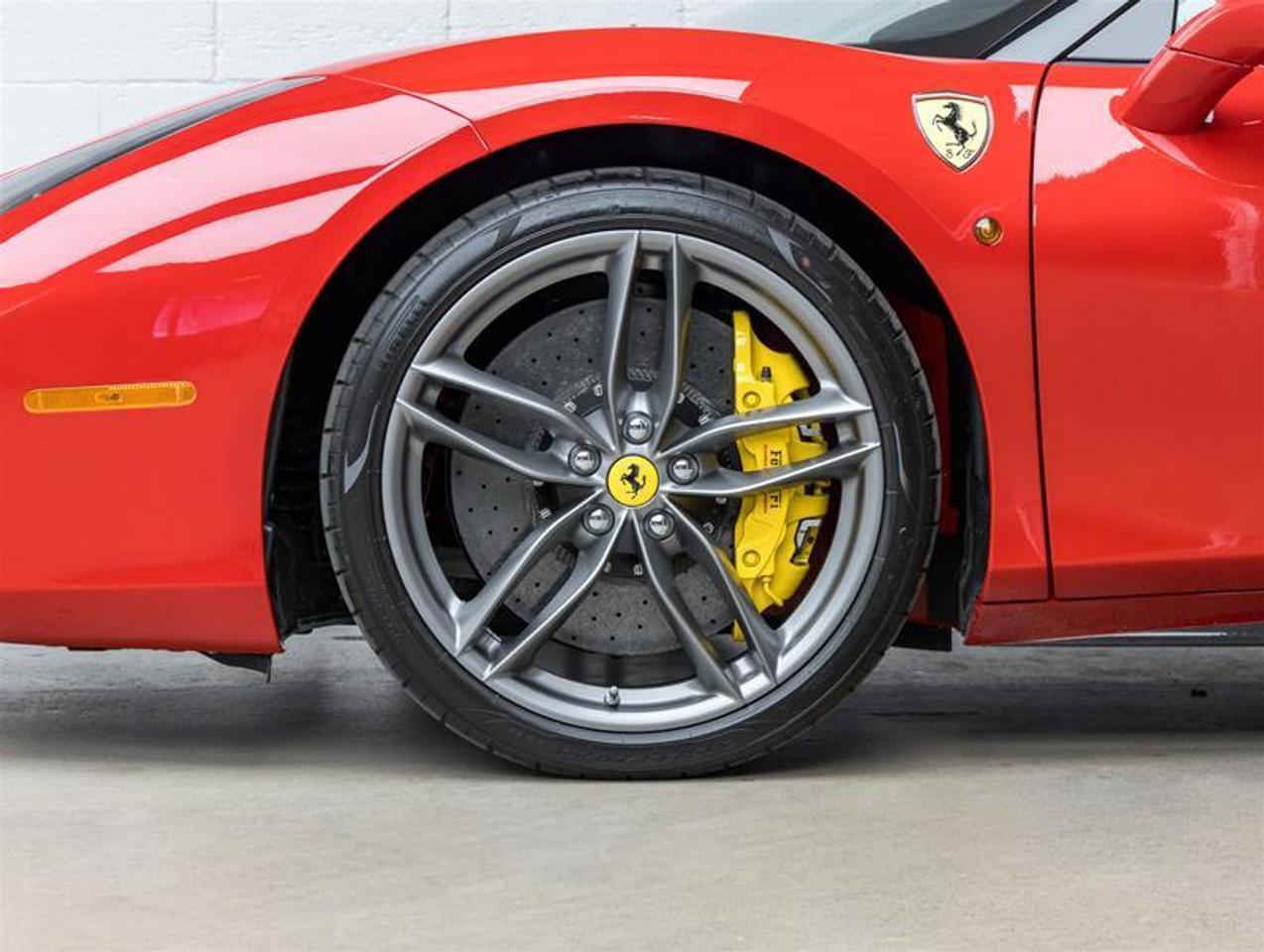 2019 Ferrari 488  Photo