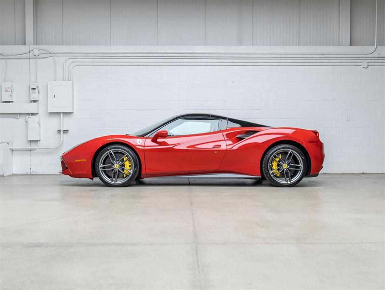 2019 Ferrari 488  Photo