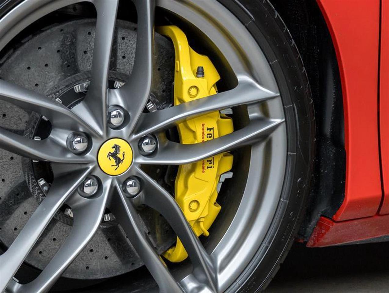 2019 Ferrari 488  Photo