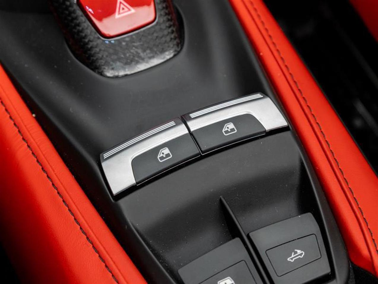 2019 Ferrari 488  Photo