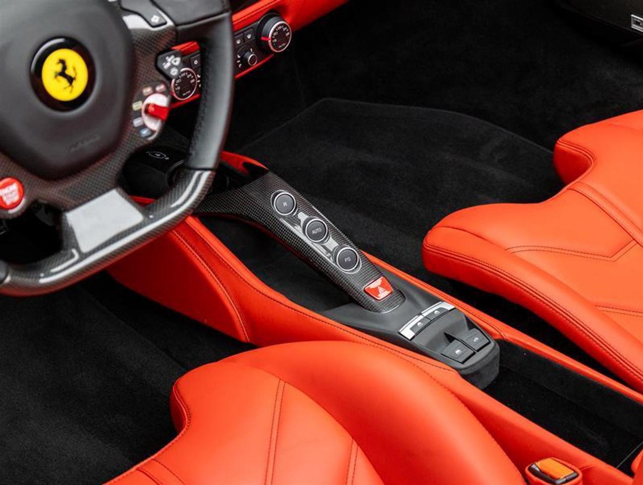 2019 Ferrari 488  Photo