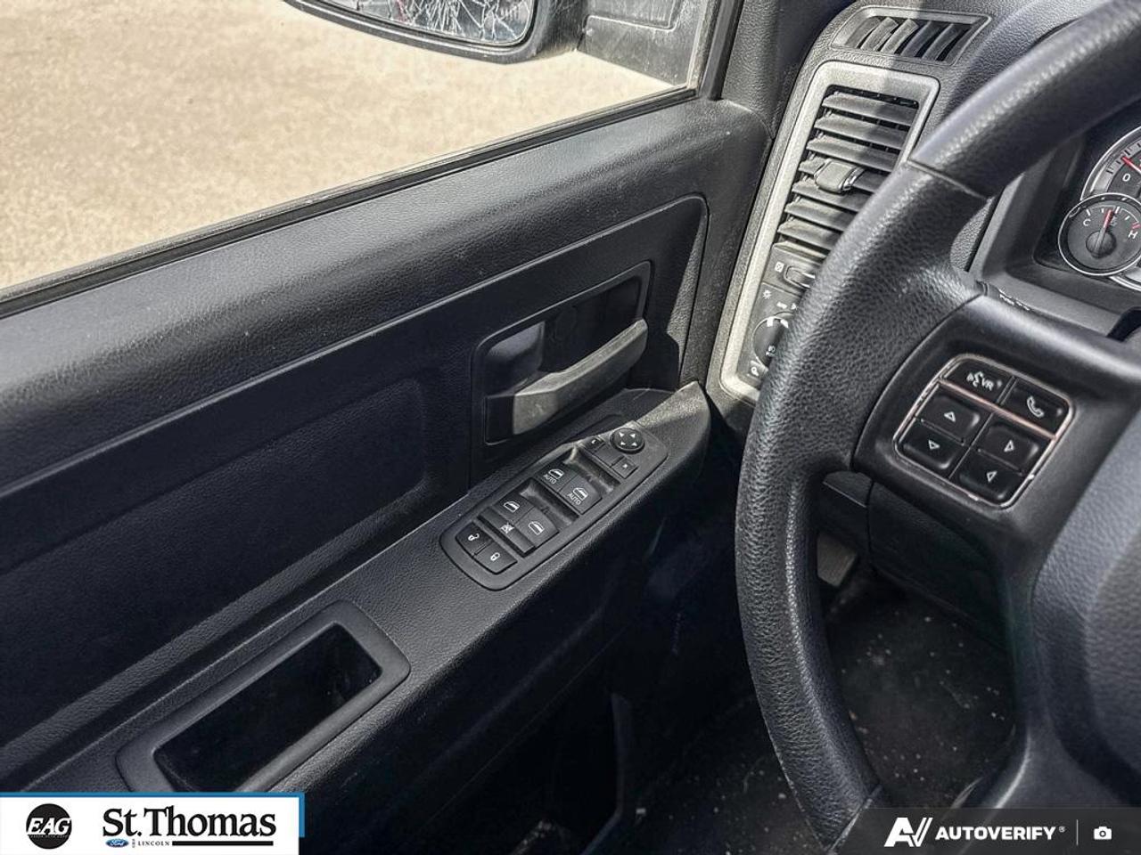 2023 RAM 1500 Classic TRADESMAN Photo