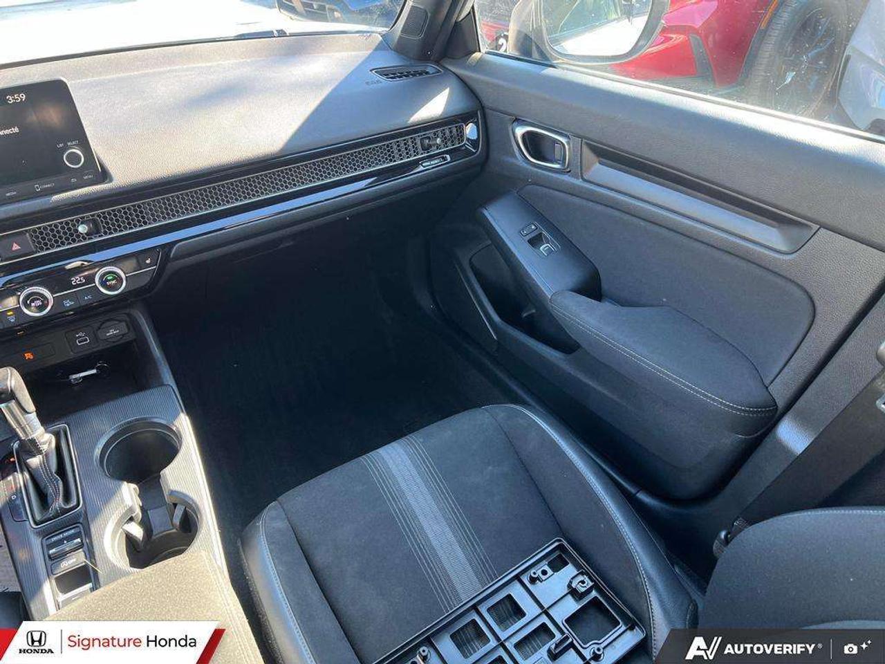 2022 Honda Civic Sport Photo
