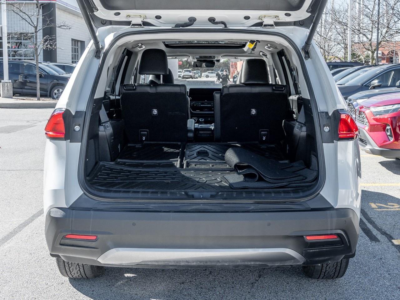 2024 Toyota Grand Highlander Limited AWD Photo