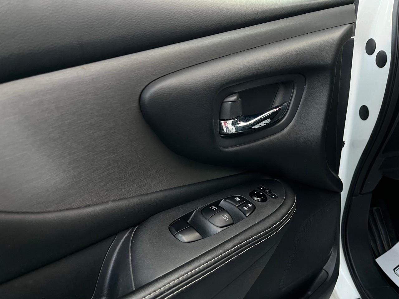 2023 Nissan Murano AWD SV Photo