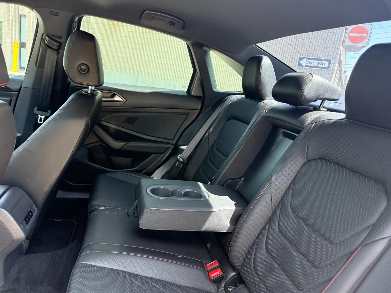 2019 Volkswagen Jetta GLI Base (DSG) 4dr Sedan Photo