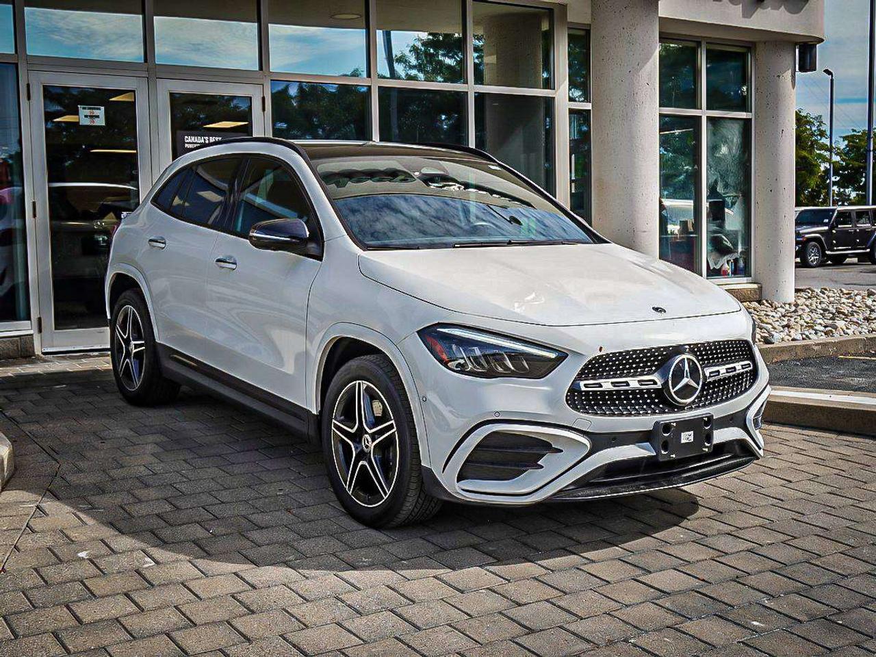 2025 Mercedes-Benz GLA  Photo1