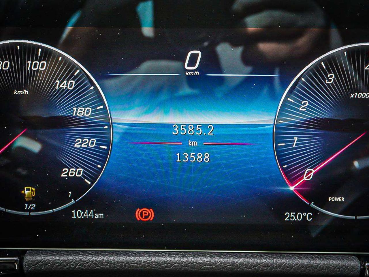 2025 Mercedes-Benz GLA  Photo