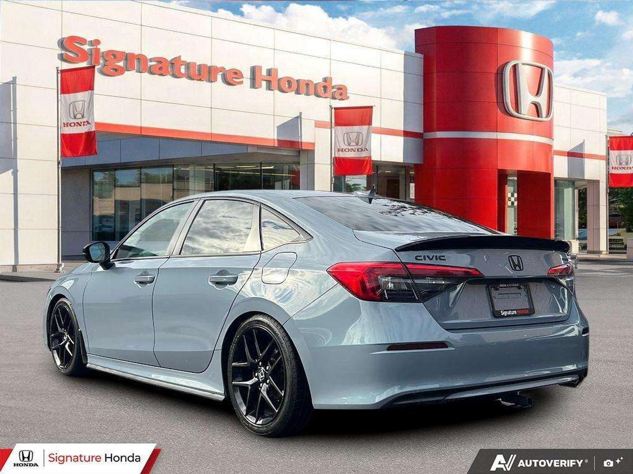 2022 Honda Civic Sport Photo