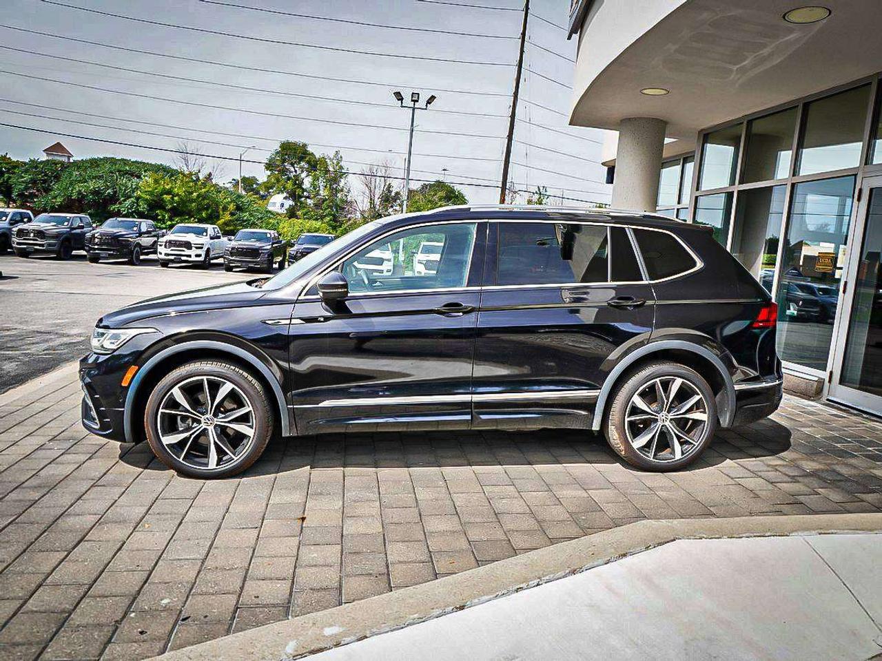 2024 Volkswagen Tiguan  Photo