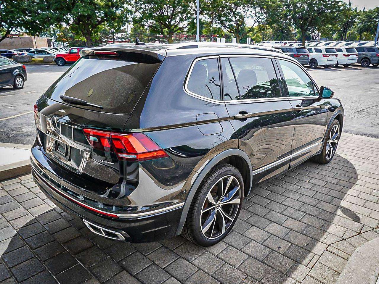 2024 Volkswagen Tiguan  Photo