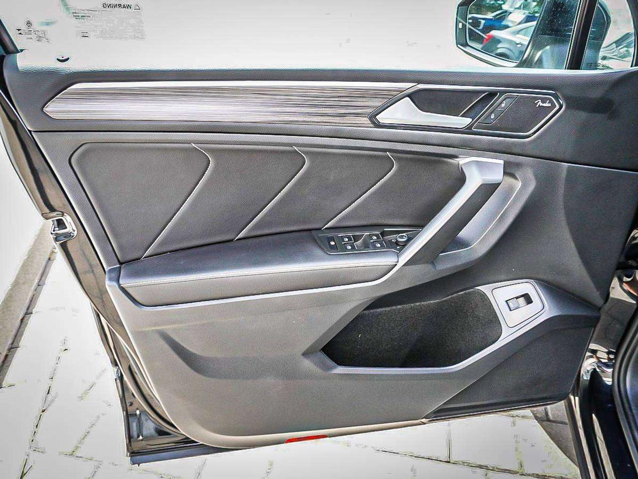 2024 Volkswagen Tiguan  Photo