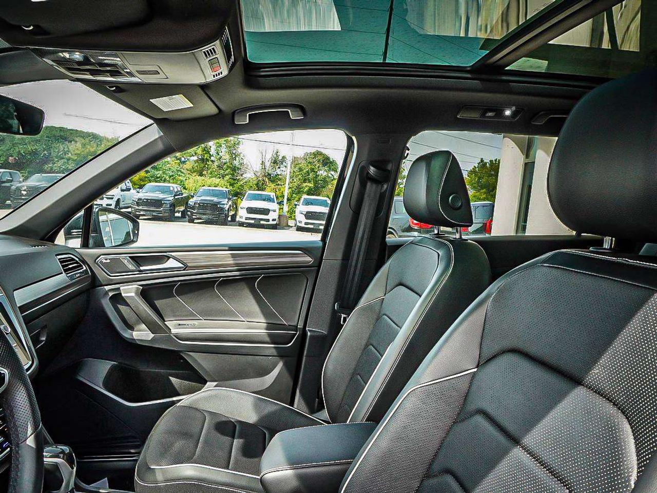 2024 Volkswagen Tiguan  Photo
