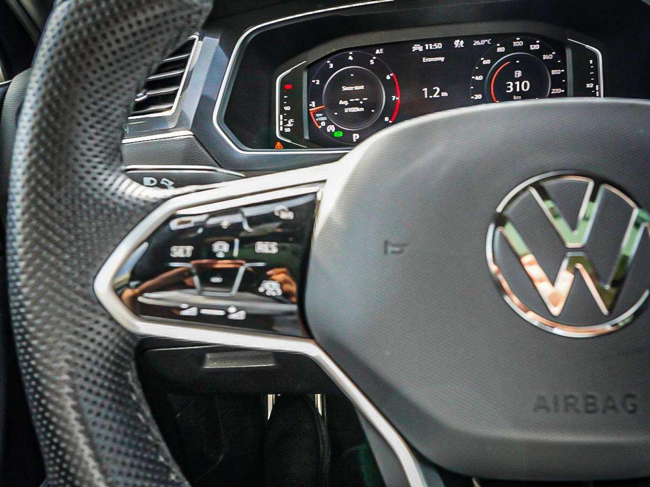 2024 Volkswagen Tiguan  Photo