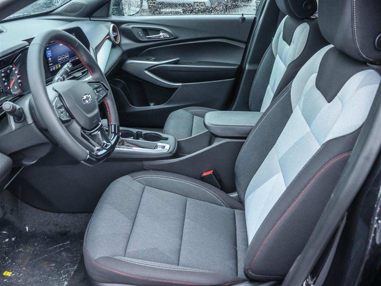 2026 Chevrolet Trax FWD 4dr 1RS Photo