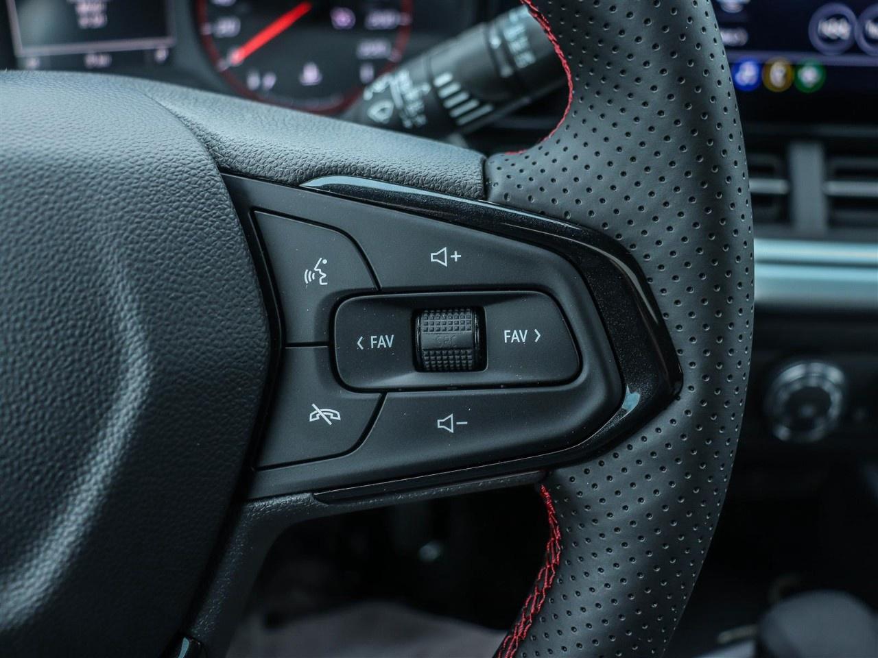 2026 Chevrolet Trax FWD 4dr 1RS Photo