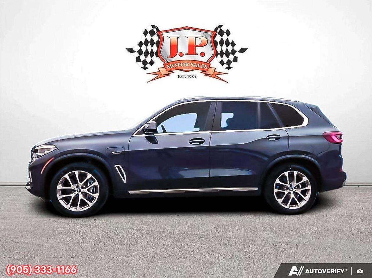 2022 BMW X5 xDrive45e Apple CarPlay & Android Auto • Power Sunroof • Heated Front Seats • Navigation System • Power Driver Seat • Rea Photo3