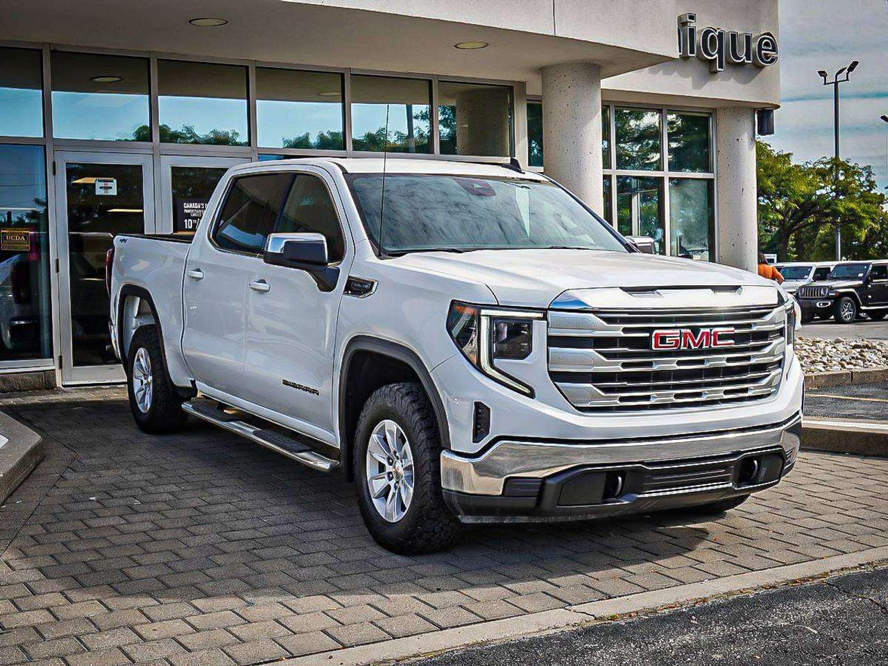 2024 GMC Sierra 1500  Photo5