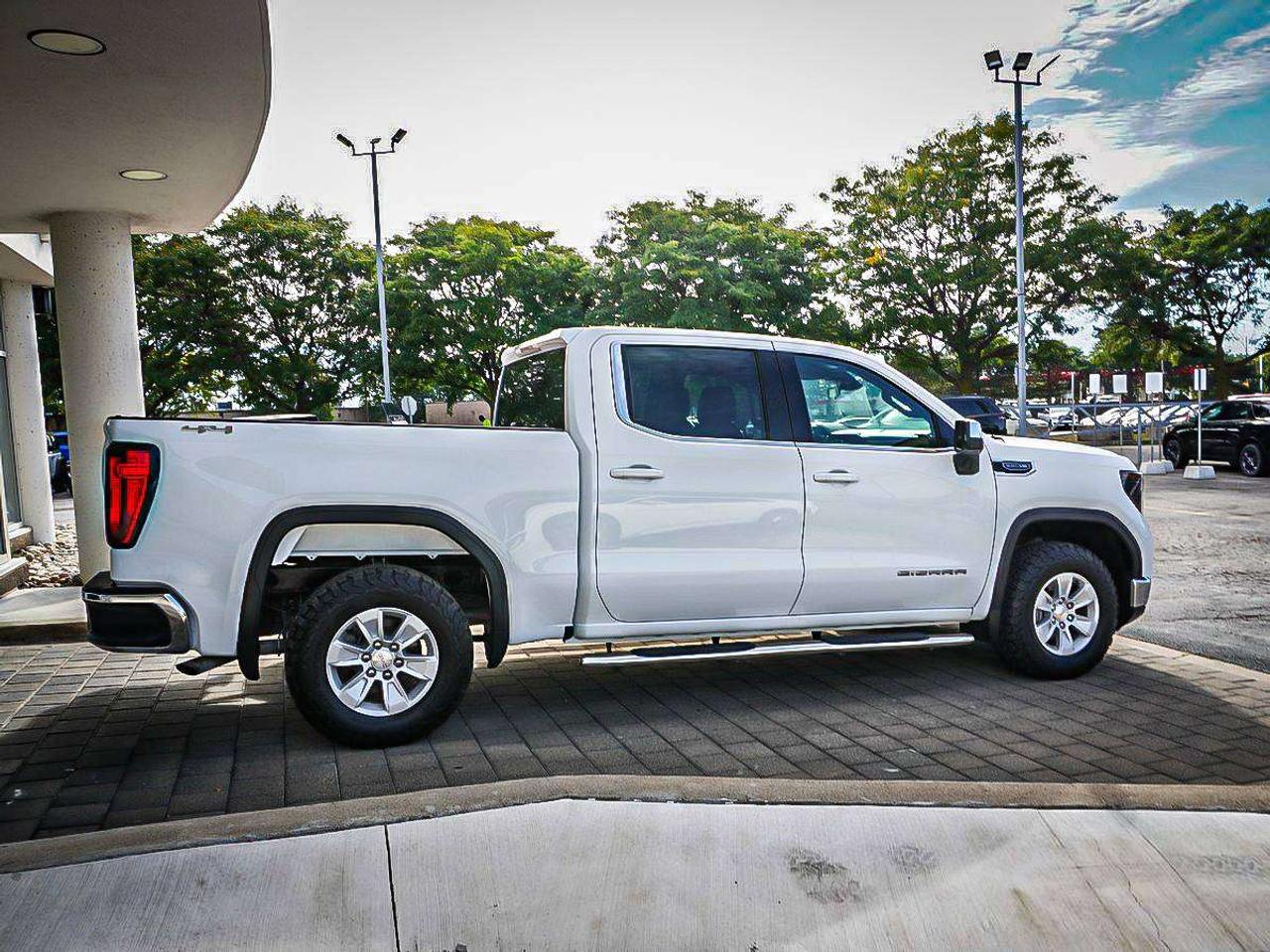 2024 GMC Sierra 1500  Photo