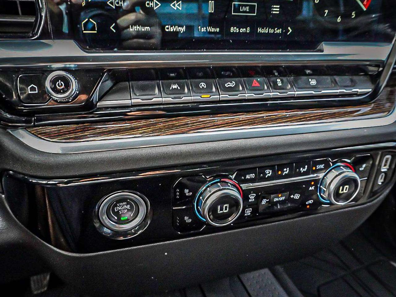 2024 GMC Sierra 1500  Photo