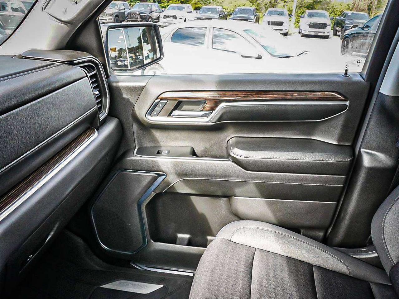 2024 GMC Sierra 1500  Photo