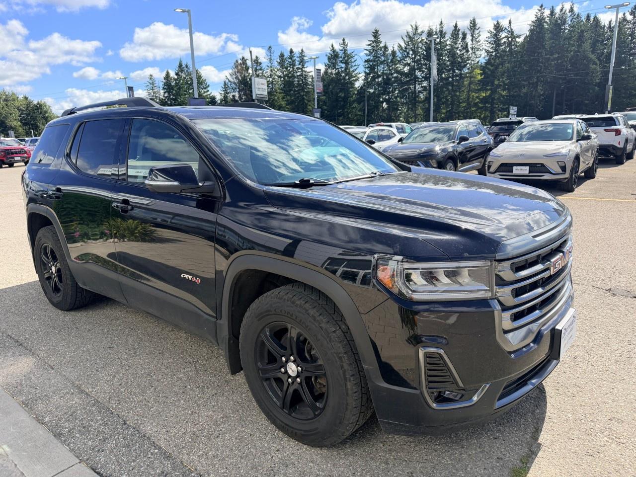 2023 GMC Acadia AWD AT4 Photo