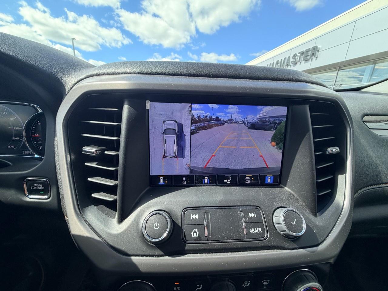 2023 GMC Acadia AWD AT4 Photo