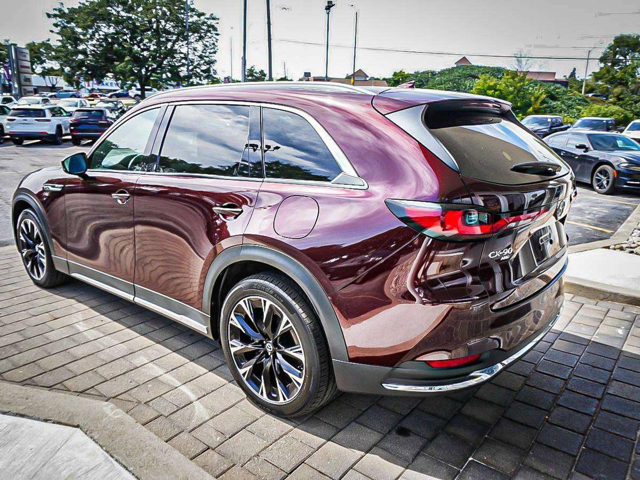 2024 Mazda CX-90 PHEV  Photo