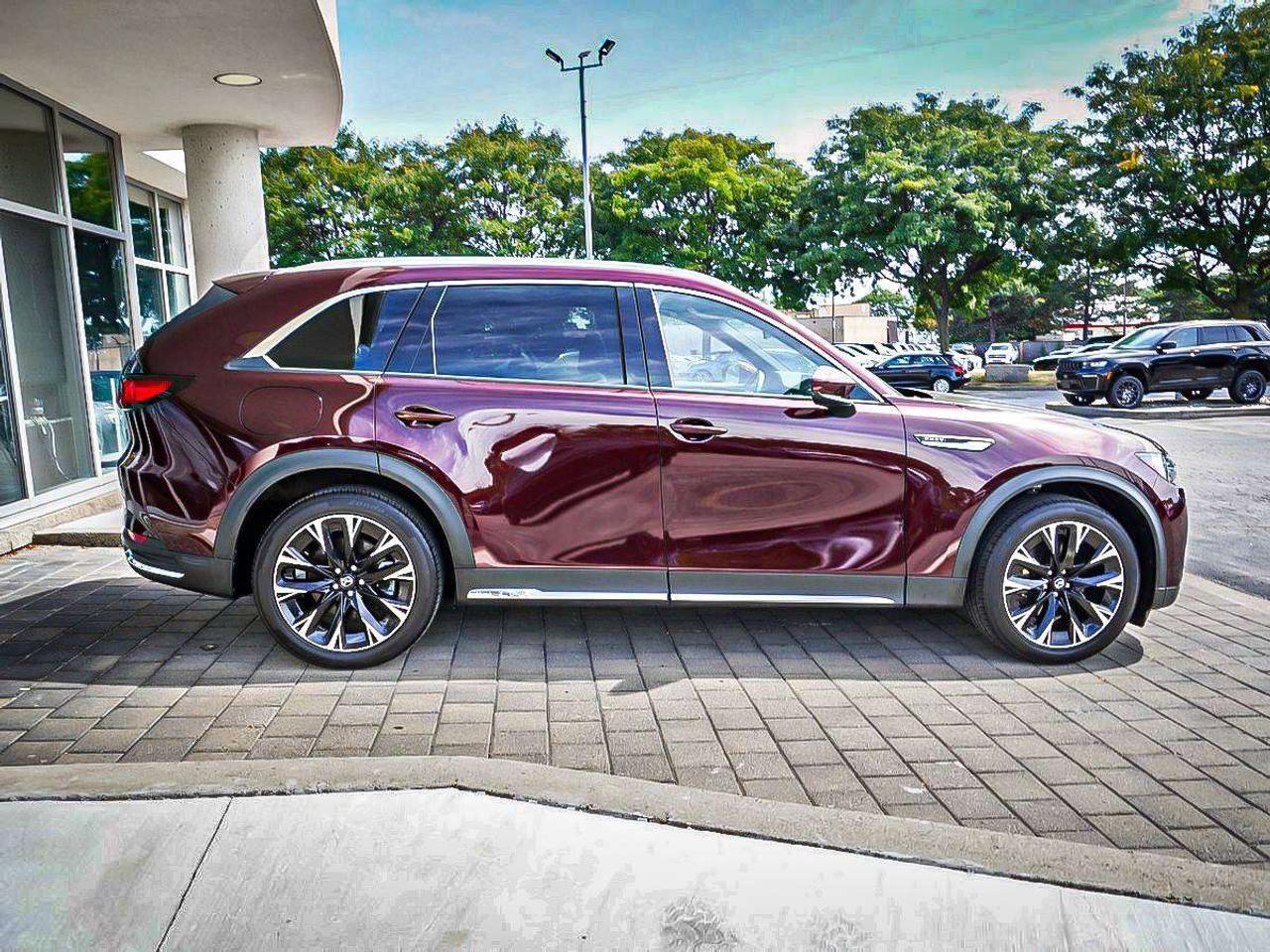 2024 Mazda CX-90 PHEV  Photo