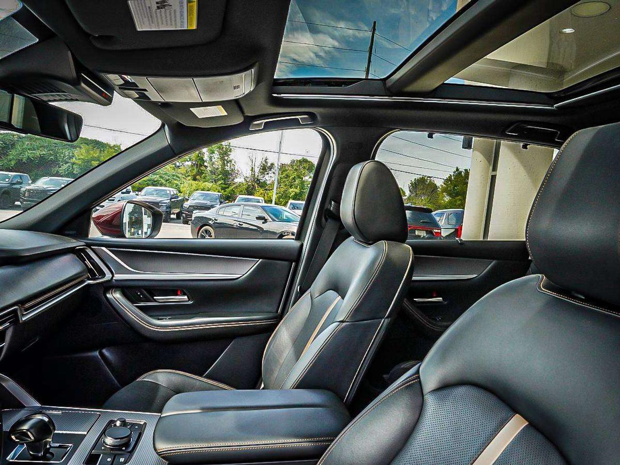 2024 Mazda CX-90 PHEV  Photo