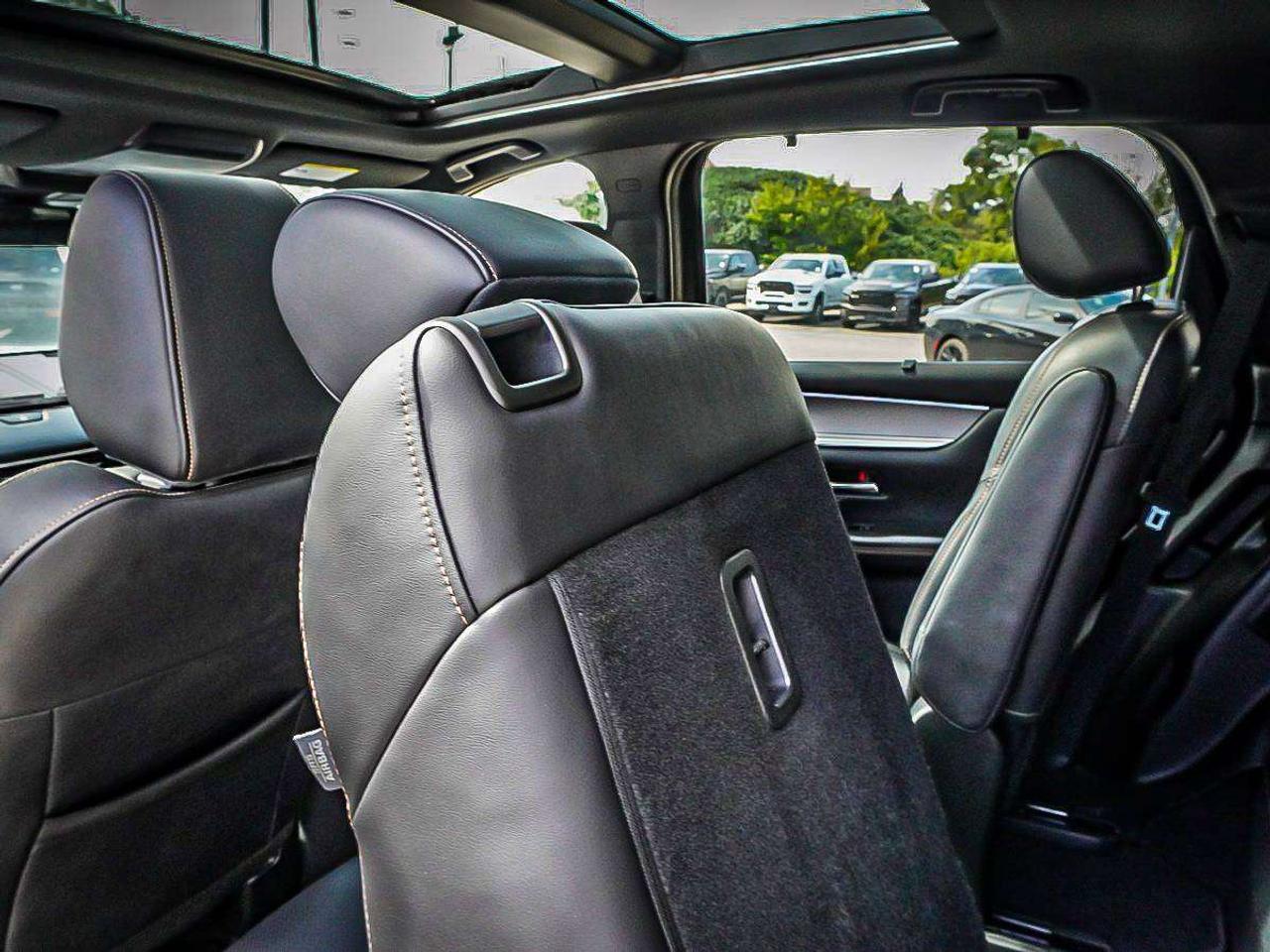 2024 Mazda CX-90 PHEV  Photo