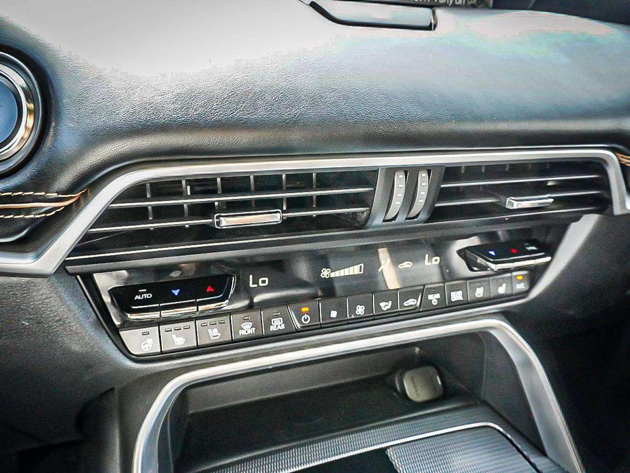 2024 Mazda CX-90 PHEV  Photo