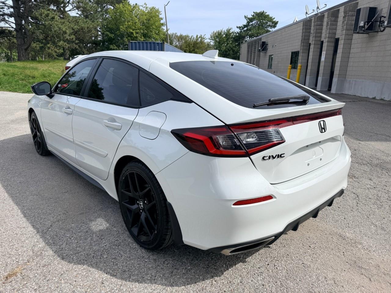 2022 Honda Civic Sport 4dr Hatchback Photo