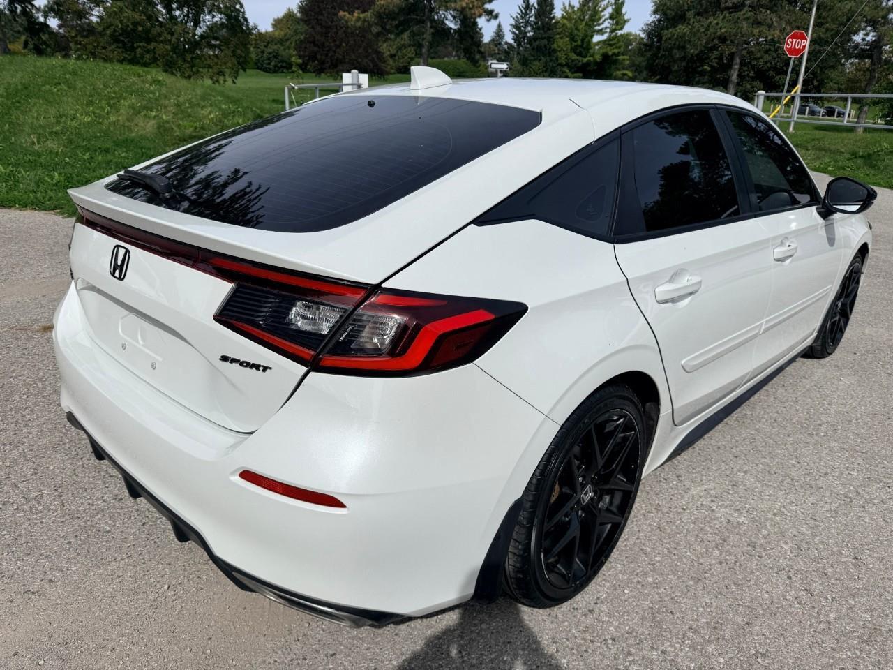 2022 Honda Civic Sport 4dr Hatchback Photo