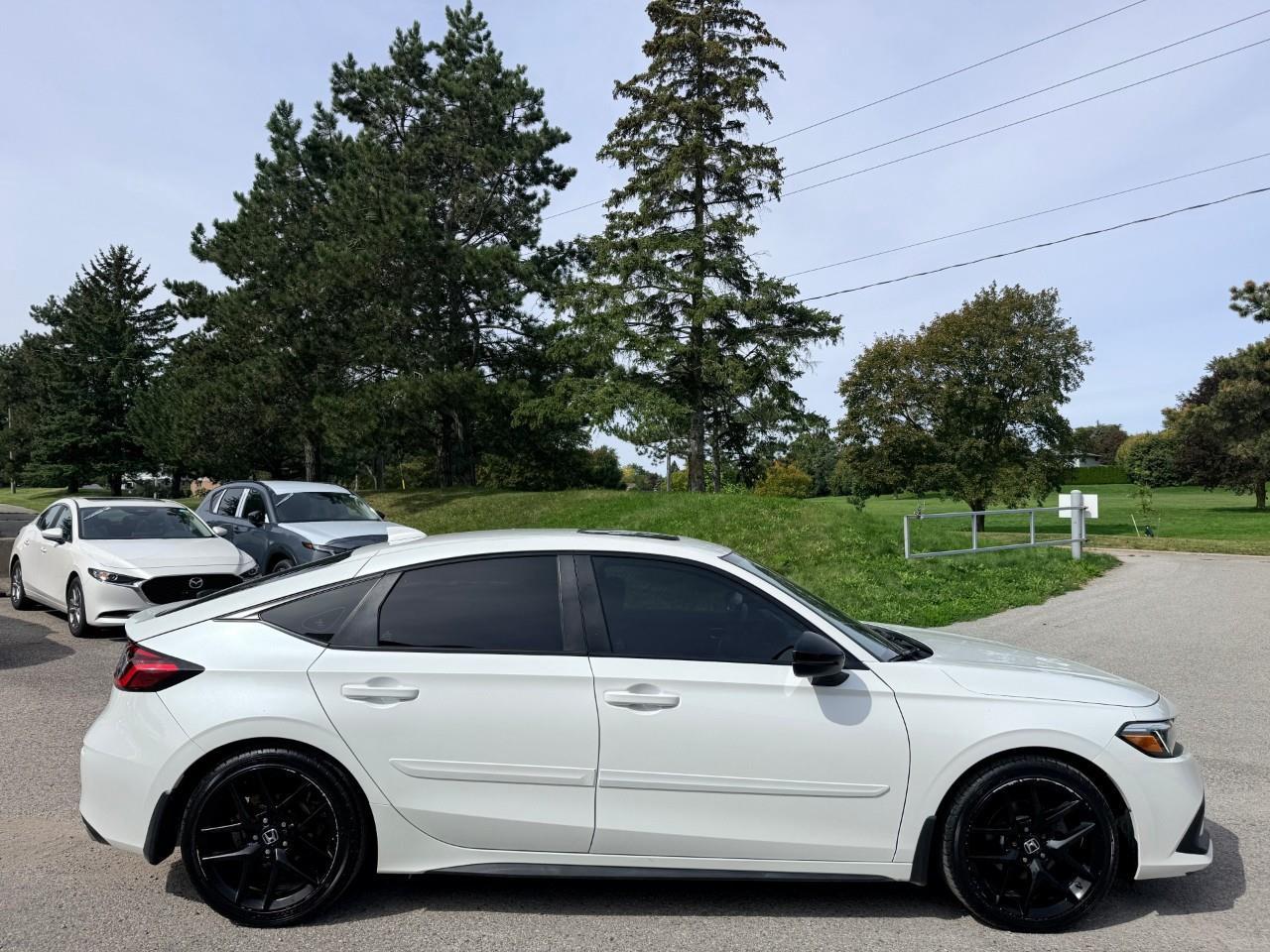2022 Honda Civic Sport 4dr Hatchback Photo