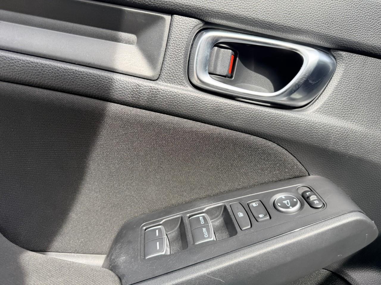 2022 Honda Civic Sport 4dr Hatchback Photo