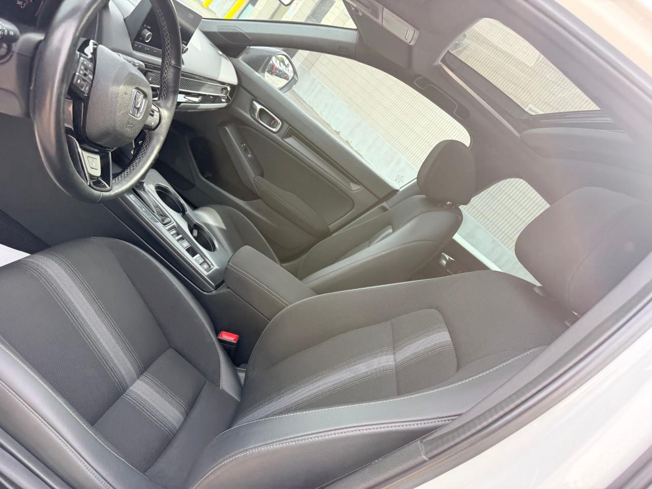 2022 Honda Civic Sport 4dr Hatchback Photo