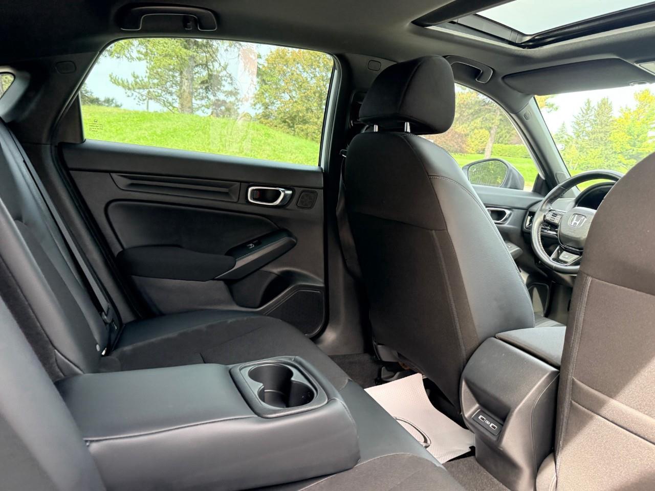 2022 Honda Civic Sport 4dr Hatchback Photo