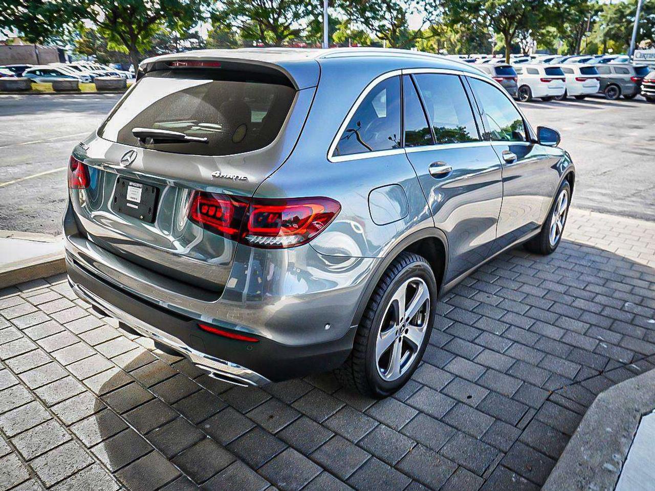 2022 Mercedes-Benz GLC  Photo