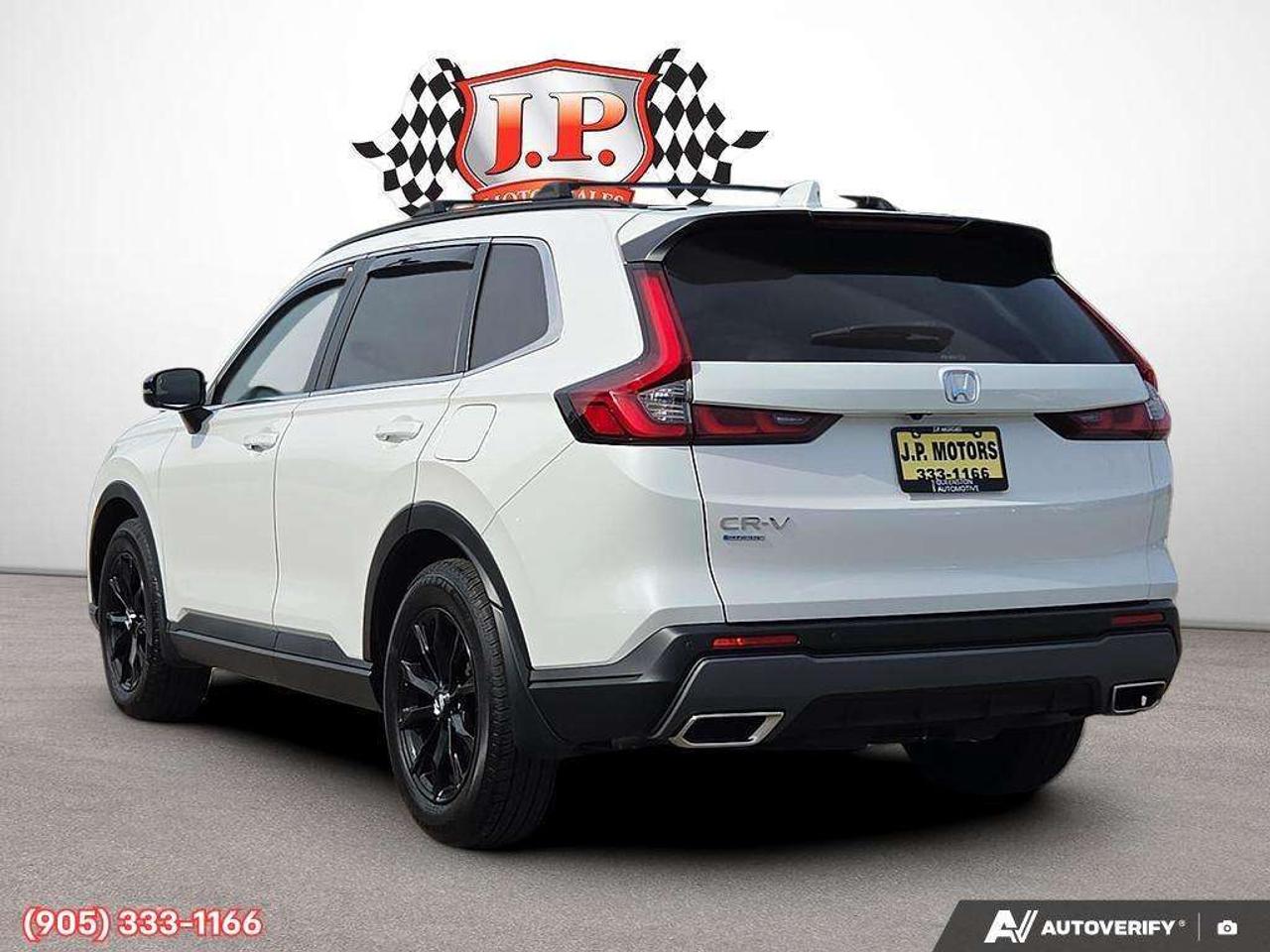 2024 Honda CR-V EX-L Apple CarPlay & Android Auto • Power Sunroof • Leather Seating • Remote Start System • Heated Front Seats • Rear Par Photo